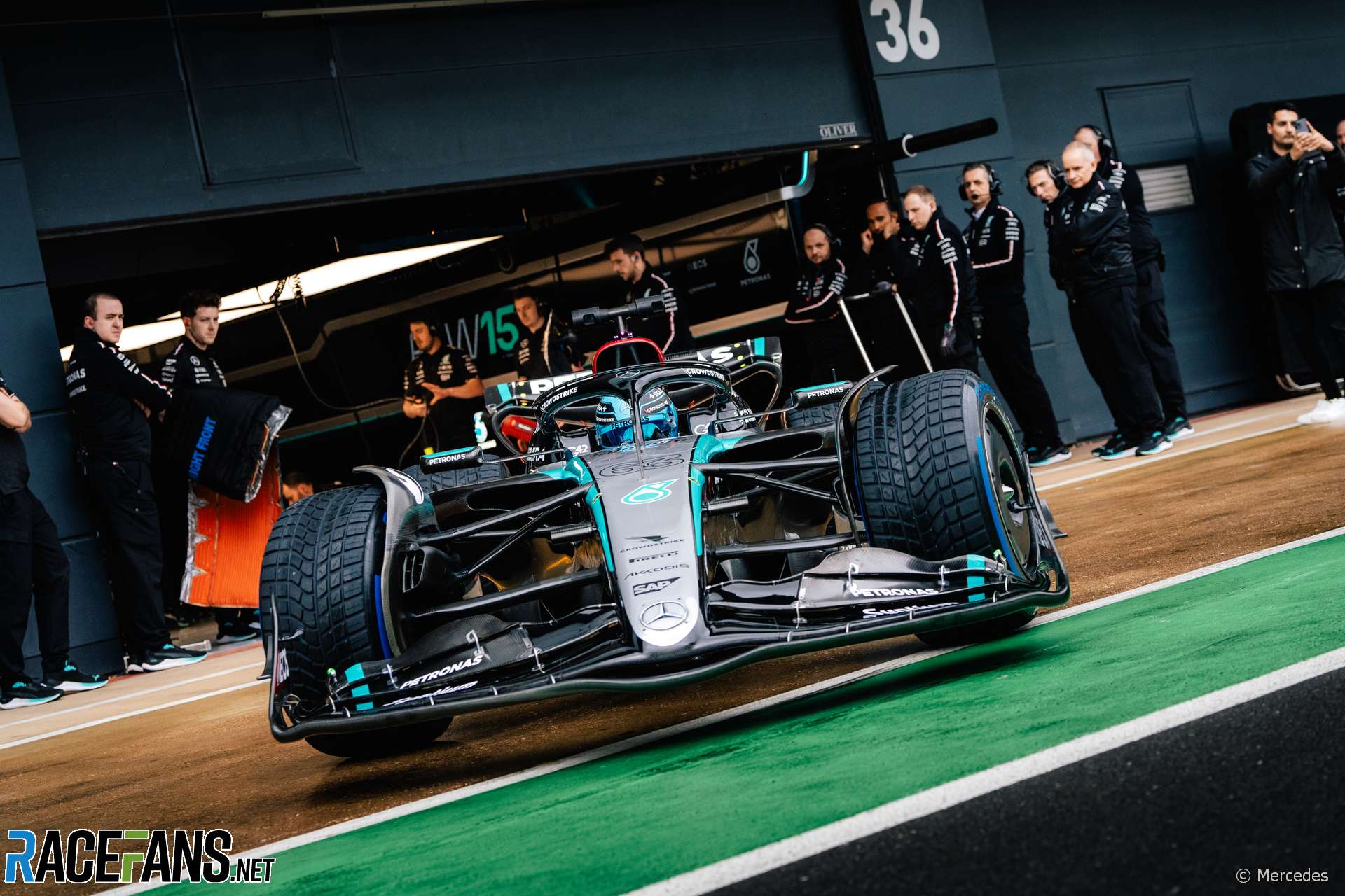 George Russell, Mercedes W15, Silverstone, 2024