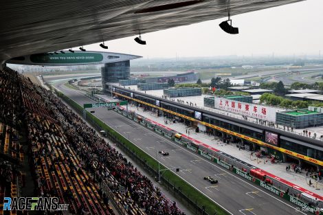 Nico Hulkenberg, Renault, Shanghai International Circuit, 2019