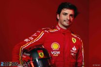 Sainz admits losing Ferrari seat to Hamilton “was a bit of a surprise”