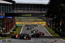 Start, sprint race, Interlagos, 2023