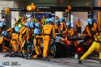 McLaren pit stop, Yas Marina, 2023